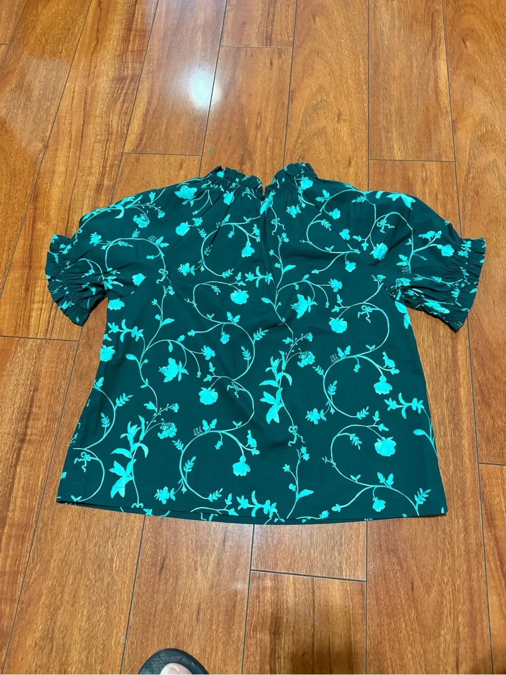 Hill house Women’s Green Floral Smocked Neck Blouse